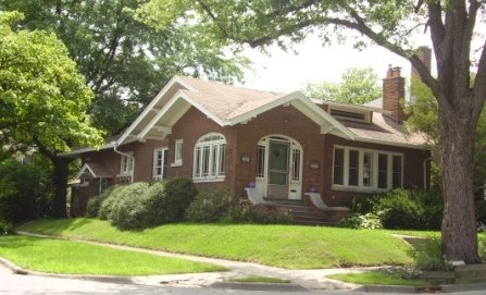 Julius J Gross House.jpg